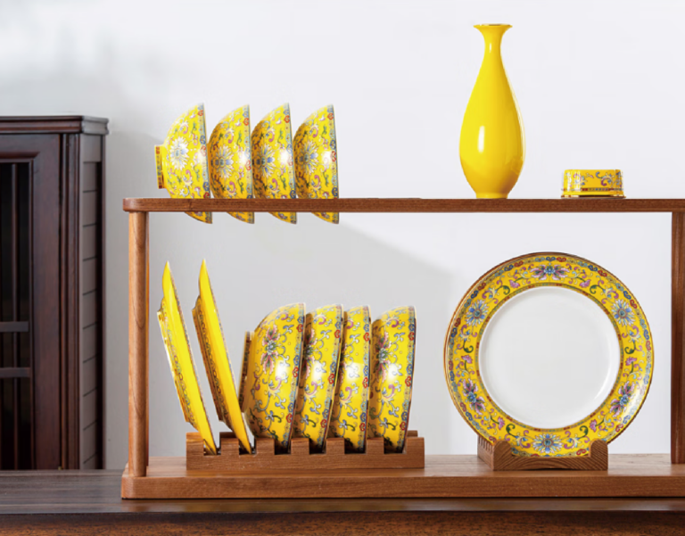 Palace Style Enamel Bone China Dinnerware 22-Piece Set