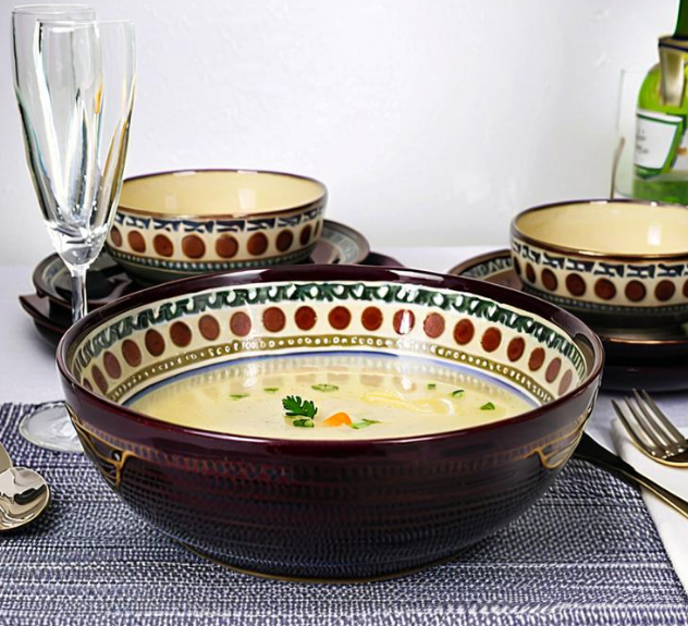 Pfaltzgraff Dinnerware Review: Classic Patterns, But Still Worth It?