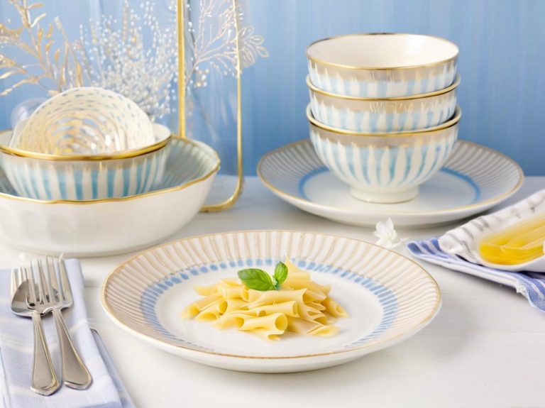 Chinet Classic Dinner Plates Review: Still the Go-To for Family Gatherings Despite Quality Decline?